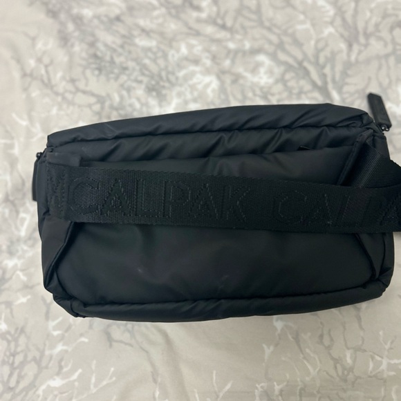 Calpak Fanny pack - Picture 4 of 5